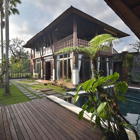 Wooden Villa By Prasi 우붓 외부 사진