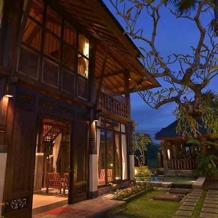 Wooden Villa By Prasi 우붓 외부 사진